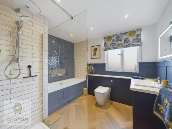 Ensuite Bathroom
