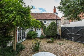 Palgrave House, Front Street, Burnham Market PE31 8EJ