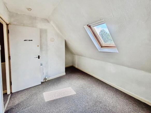 5 bed Terraced for sale Image 8