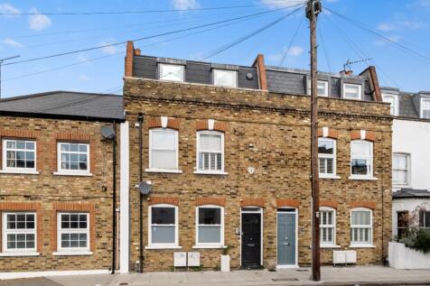 Knowsley Road,
Battersea Park, SW11