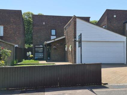 Denham Close, Bletchley, Milton Keynes