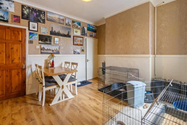 2 bed Terraced for sale Image 4