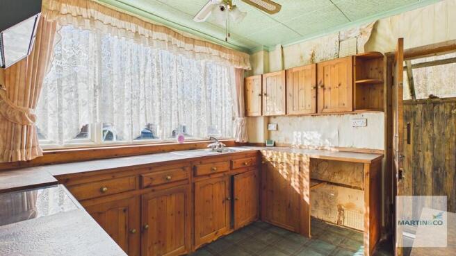 CAM05325G0-PR0155...