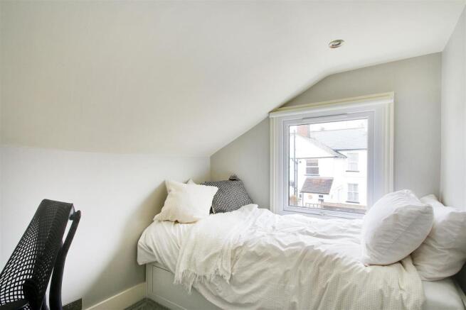 Bedroom 2.jpg