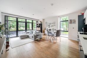 Flat 19, 4, Littleworth Road, Esher KT10 9FP