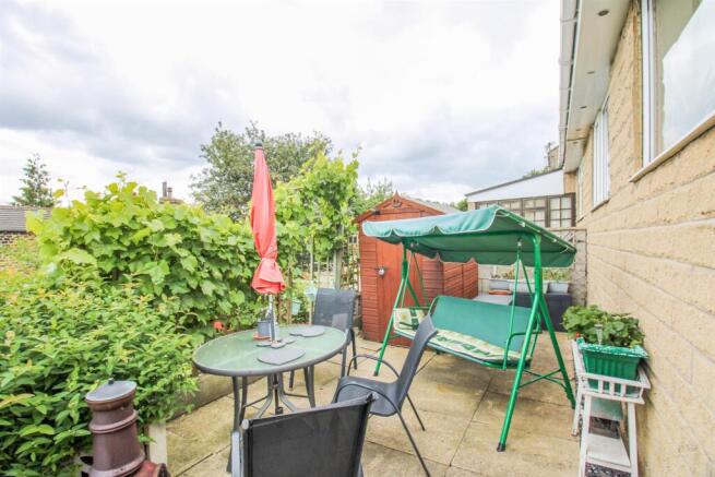 2 bed Semi-Detached Bungalow for sale Image 10
