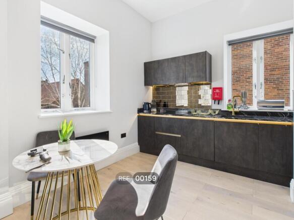 2 bed Apartment to rent Image 7