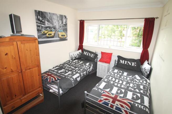 Bed 1
