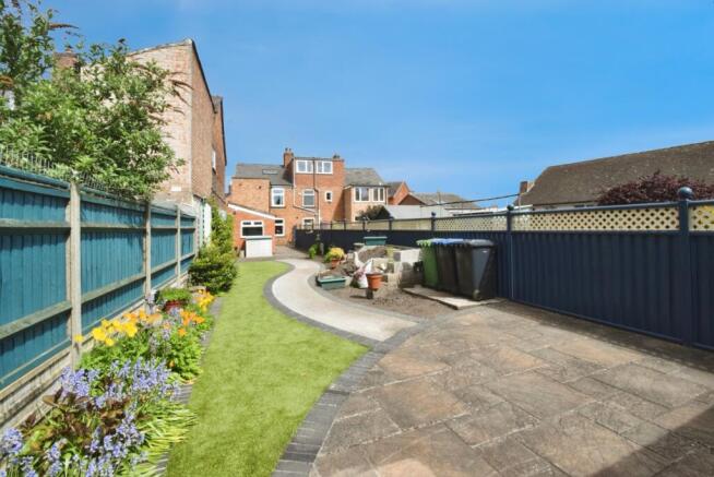 Garden & Rear