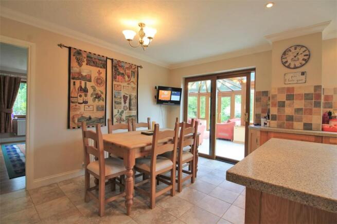Breakfast Room