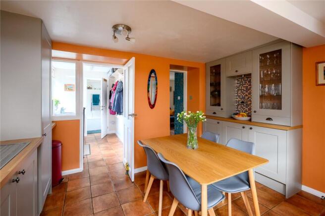 3 bed House for sale Image 7