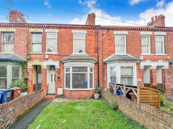 3 bed Terraced for sale Image 11