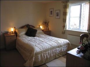 Bedroom with ensuite