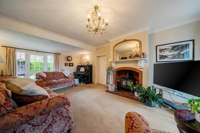Sitting Room (3).jpg