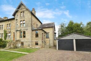 3, Finsbury Drive, Bradford BD2 1QA