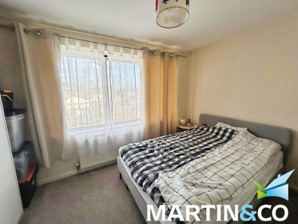 2 bed Terraced for sale Image 11