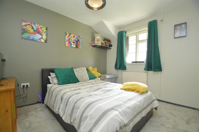 resizedBed1a.jpg