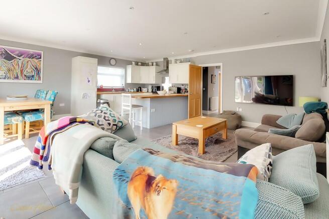 Open Plan Kitchen/Diner/Sitting Area