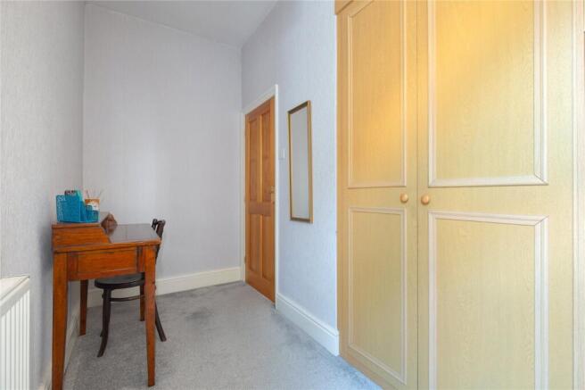 3 bed Terraced for sale Image 12