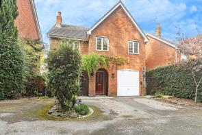 3, English Wood, Basingstoke RG24 9SX