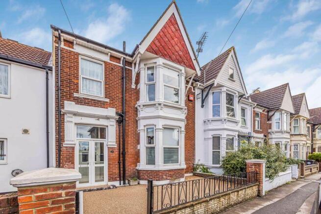 4-bed terraced on Magdala Road, Cosham, £399,995