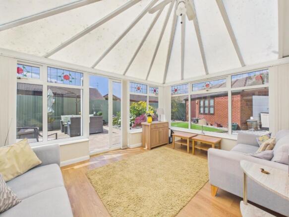 3 bed Semi-Detached for sale Image 9