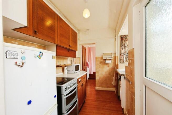 2 bed Terraced for sale Image 5