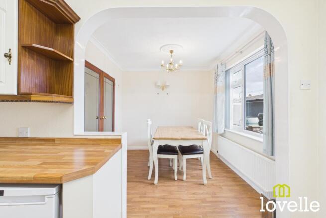 3 bed Terraced for sale Image 5