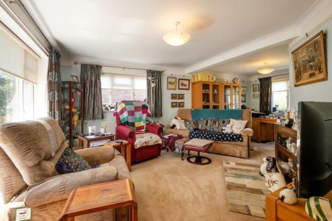 28 Barton Hill-12.JPG
