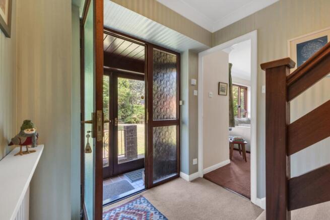 4 bed Detached for sale Image 11