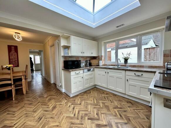 Kitchen 2