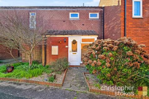 Holmesdale, Waltham Cross, Greater London, EN8 8RG