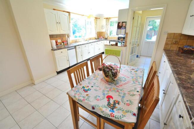 Dining Kitchen