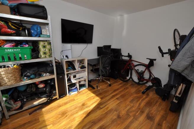 Home Office/Bedroom 4