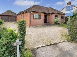 Tofino, Reades Lane, Gallowstree Common, Reading RG4 9DP