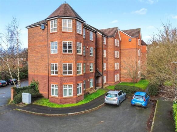 2-bed flat on Sheridan Way, Nottingham, £135,000