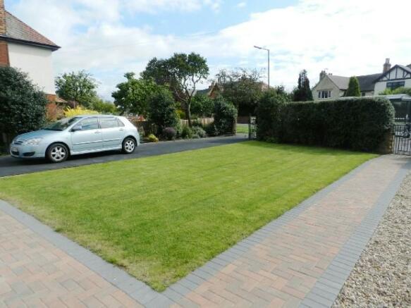 Front Garden Photo