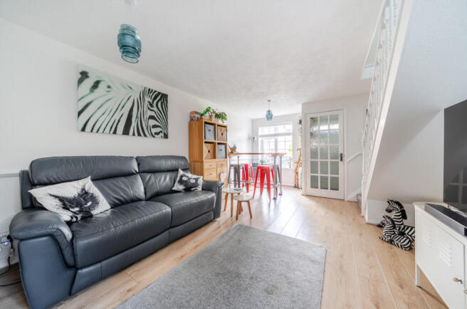 1340860-10-689dc4...