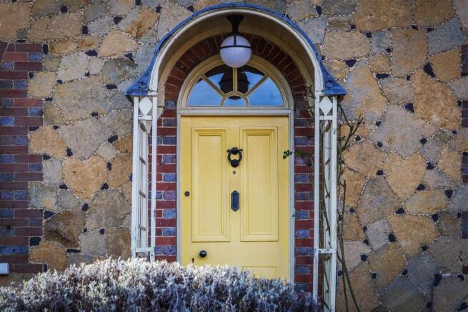 house. partnership Shere