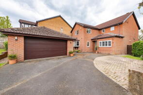 15, Salters Way, Penistone, Sheffield S36 6UE