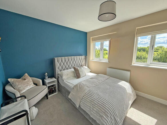 2 bed Terraced for sale Image 9