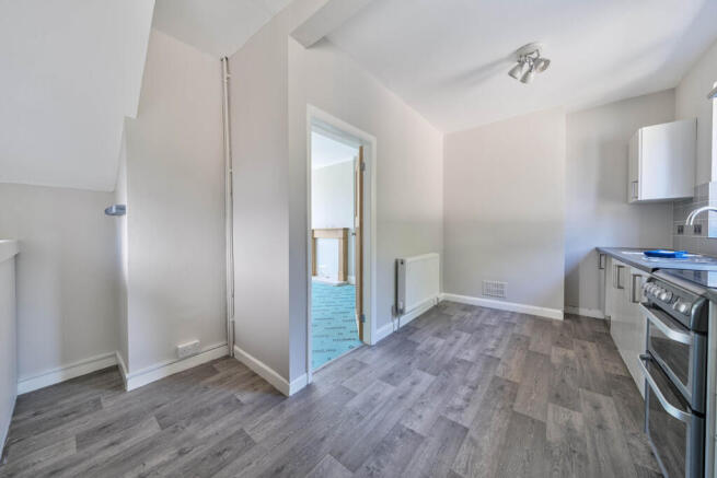 3 bed Semi-Detached for sale Image 8