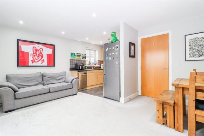 OPEN PLAN KITCHEN DINER