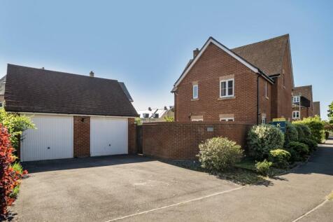 Cutforth Way, Romsey, Hampshire, SO51