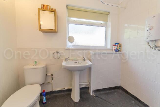 48 Pentre Close-3.jpg