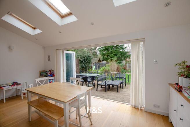 39 Egginton - Dining.jpg