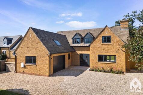 Stow Road, Toddington, Gloucestershire, GL54