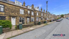 7, Poplar Avenue, Bradford BD7 4LQ