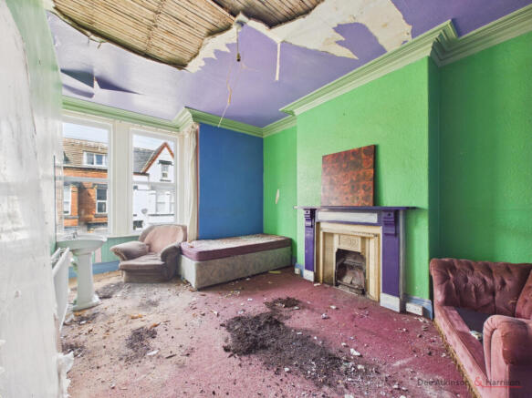 7 bed Terraced for sale Image 10