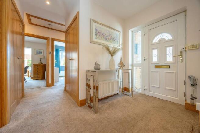 3 bed Detached Bungalow for sale Image 9